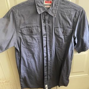 Men’s front button shirt
